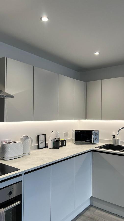 Madison Court Apartments هيميل هيمبستيد المظهر الخارجي الصورة